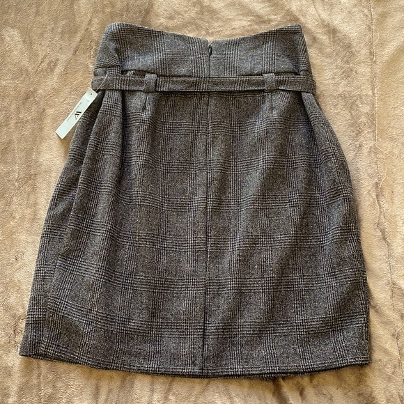 Winter Plaid Skirt - Picture 3 of 5